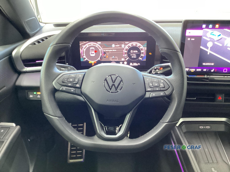 Volkswagen T-Roc R-Line 1.5 eTSI Matrix HUD 360° Keyless — photo 5