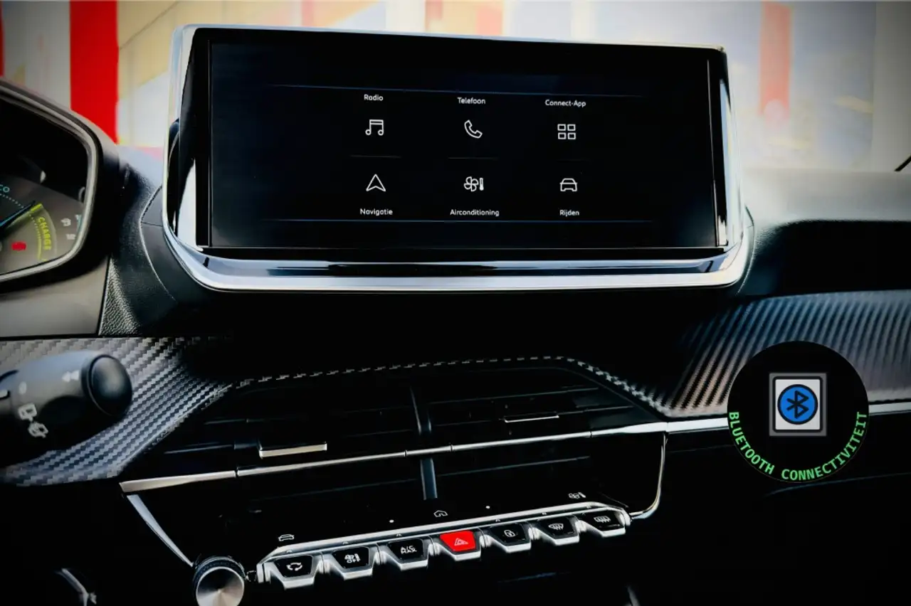 Peugeot 208 Hybrid e-DCS6 Style 22