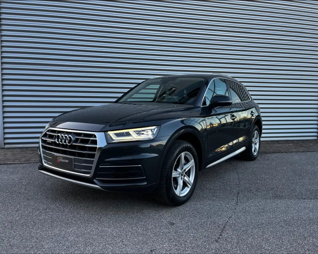 Audi Q5 40TDI BUSINESS SPORT QUATTO S-TRONIC Gris - 1