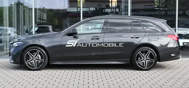 Mercedes-Benz C-Class view 2