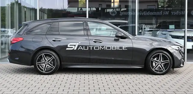 Mercedes-Benz C-Class view 6