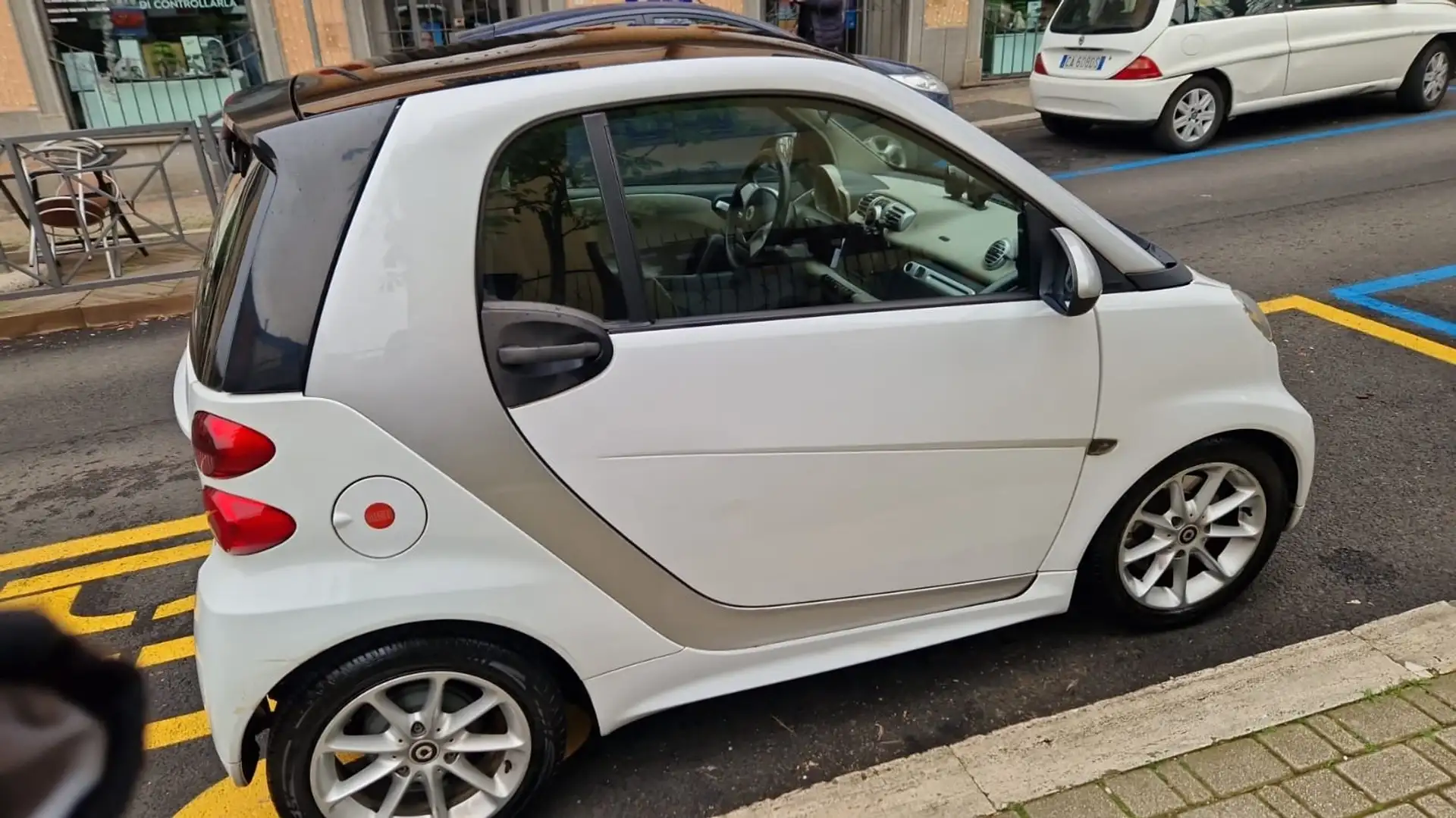 smart forTwo Fortwo 0.8 cdi Passion 54cv FL Bianco - 1