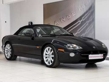 Cabrio 4.2 V8 auto ASI
