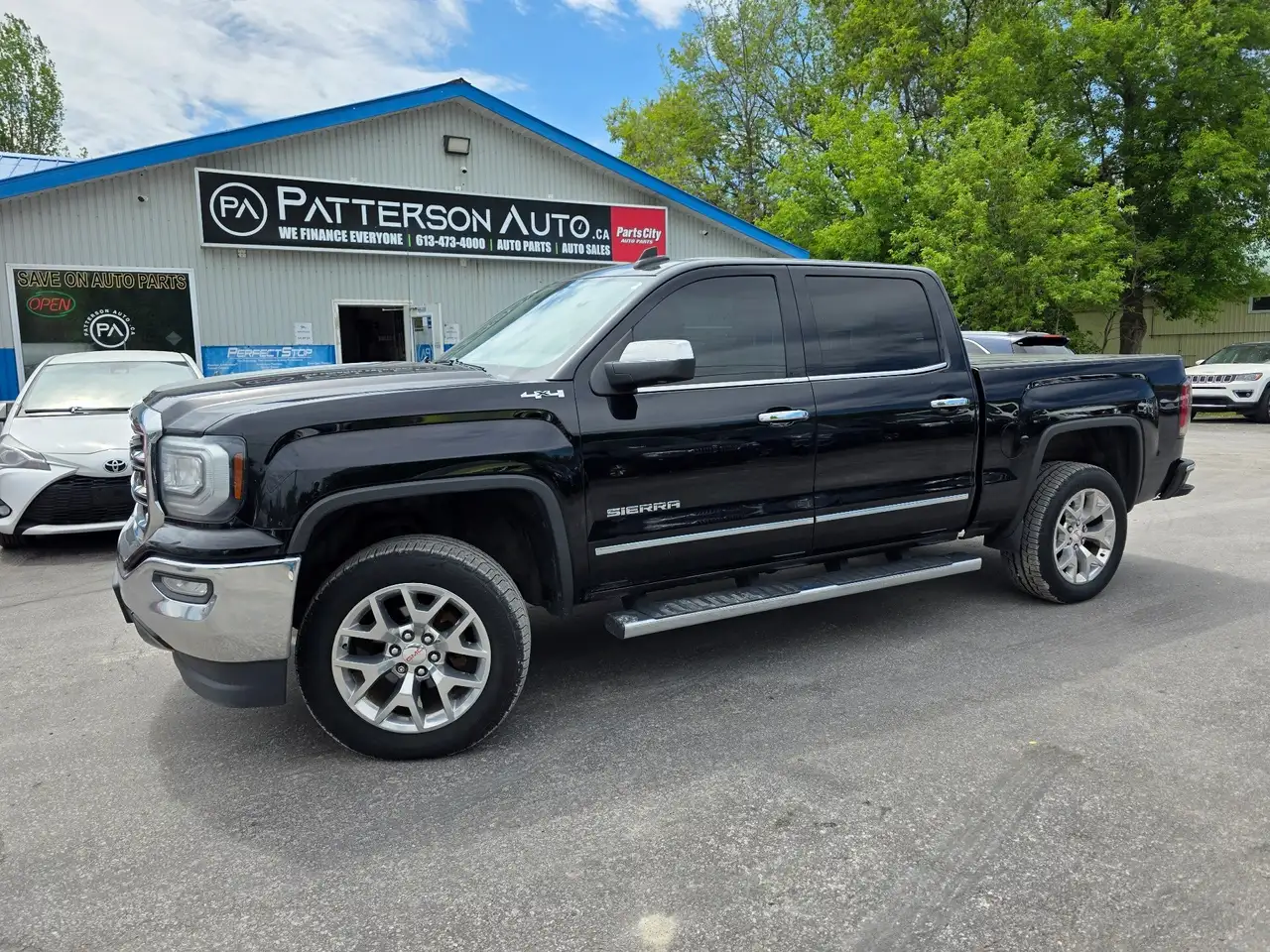 GMC Sierra 1500 photo GMC Sierra 1500
