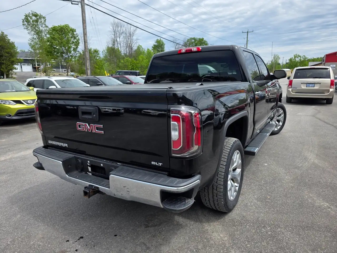 GMC Sierra 1500 photo GMC Sierra 1500