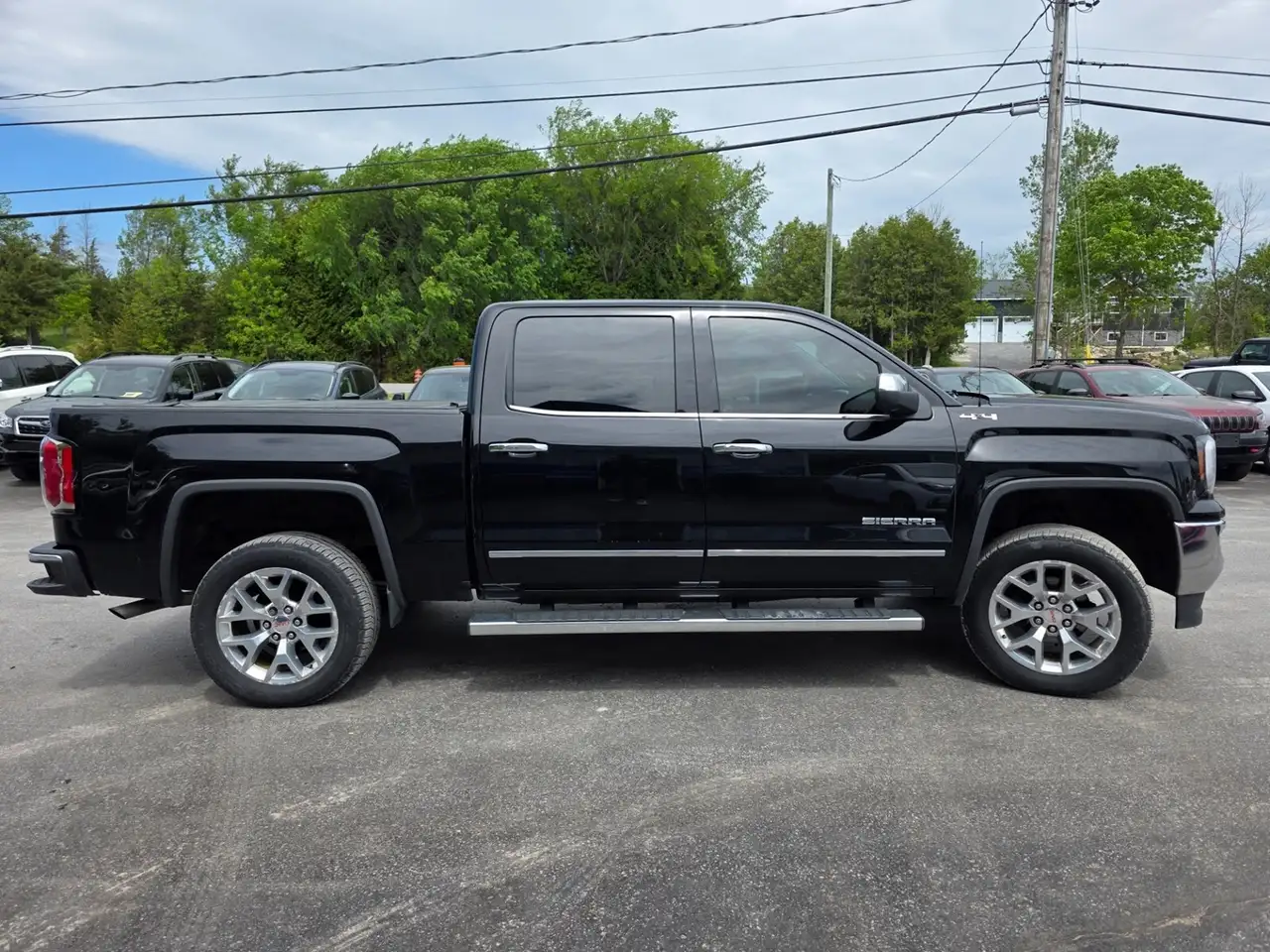 GMC Sierra 1500 photo GMC Sierra 1500