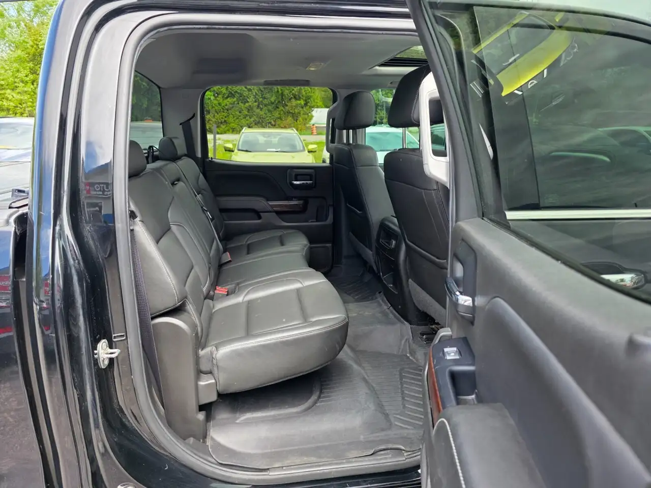 GMC Sierra 1500 photo GMC Sierra 1500