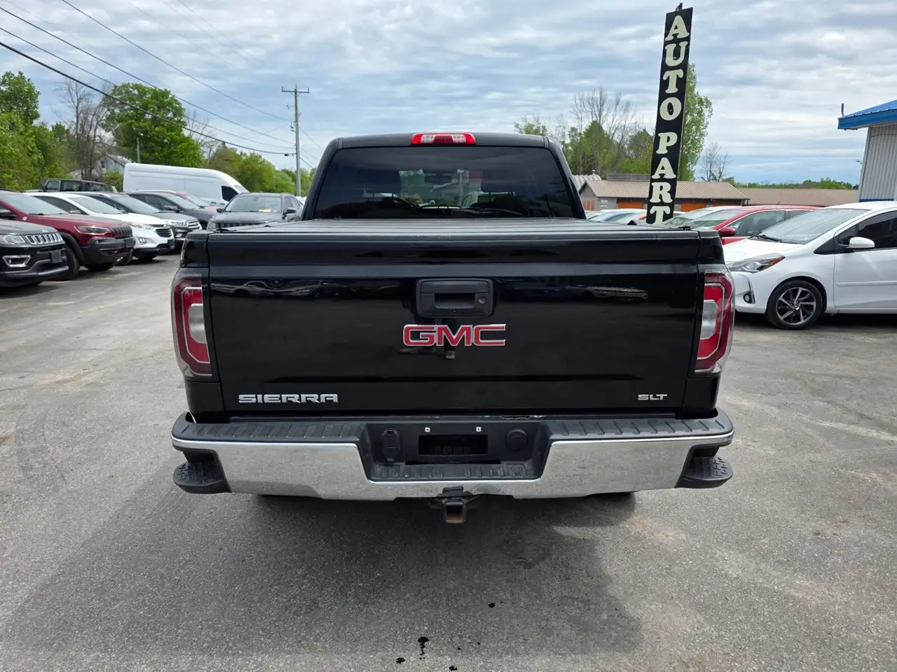GMC Sierra 1500 photo GMC Sierra 1500