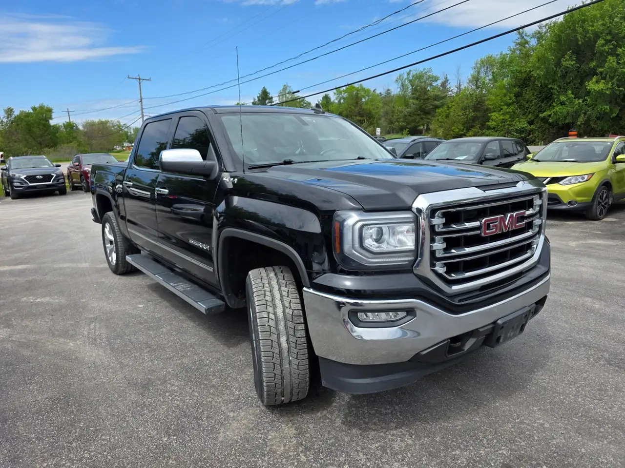 GMC Sierra 1500 photo GMC Sierra 1500