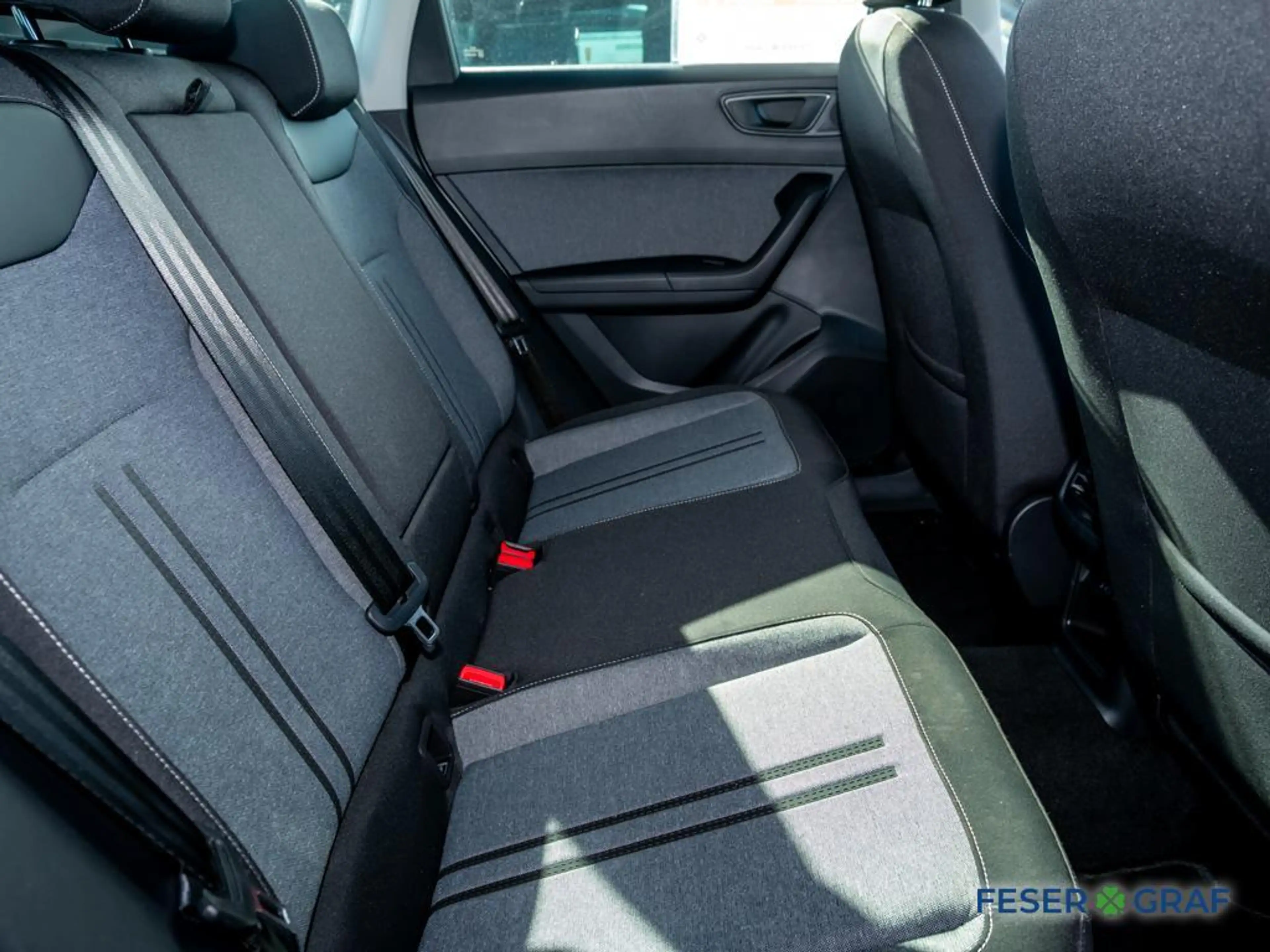 SEAT Ateca 1.5 TSI Style LED/FULL LINK/KAMERA/AHK/SHZ — photo 7