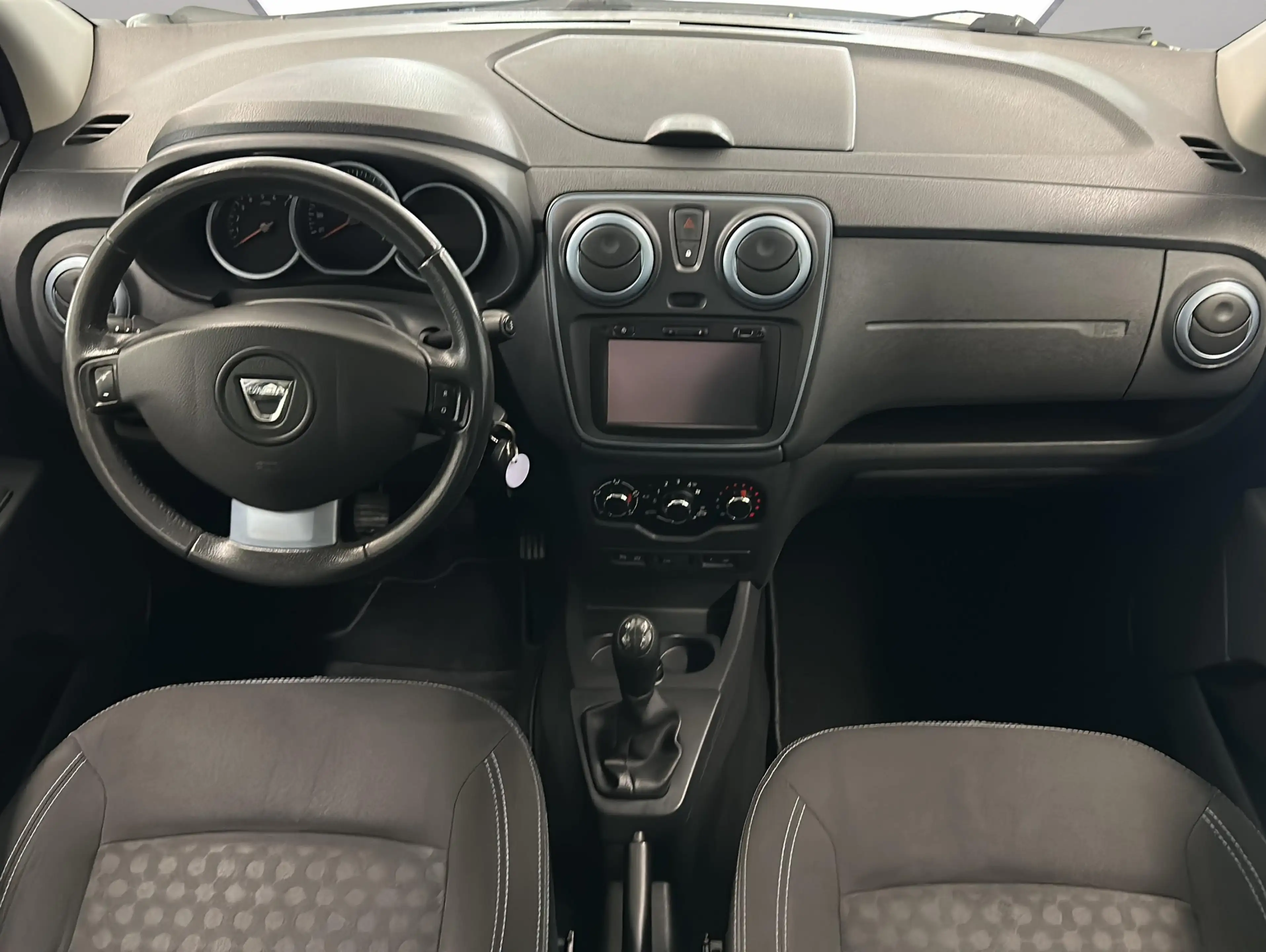 Dacia Lodgy 1.2 TCe Stepway|7 Sitze|Klima|Navi|ShZ|AHK — photo 9