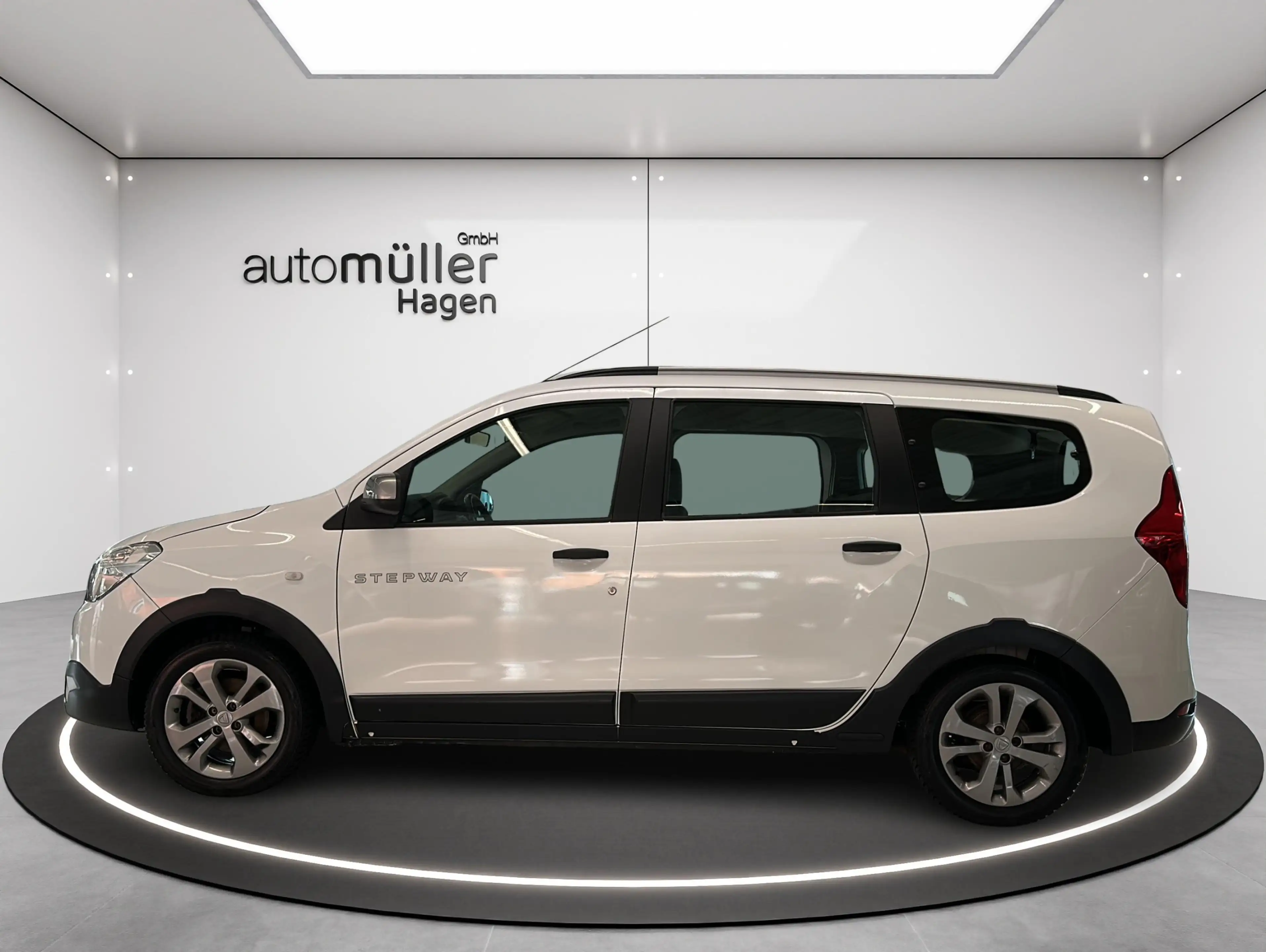 Dacia Lodgy 1.2 TCe Stepway|7 Sitze|Klima|Navi|ShZ|AHK — photo 8