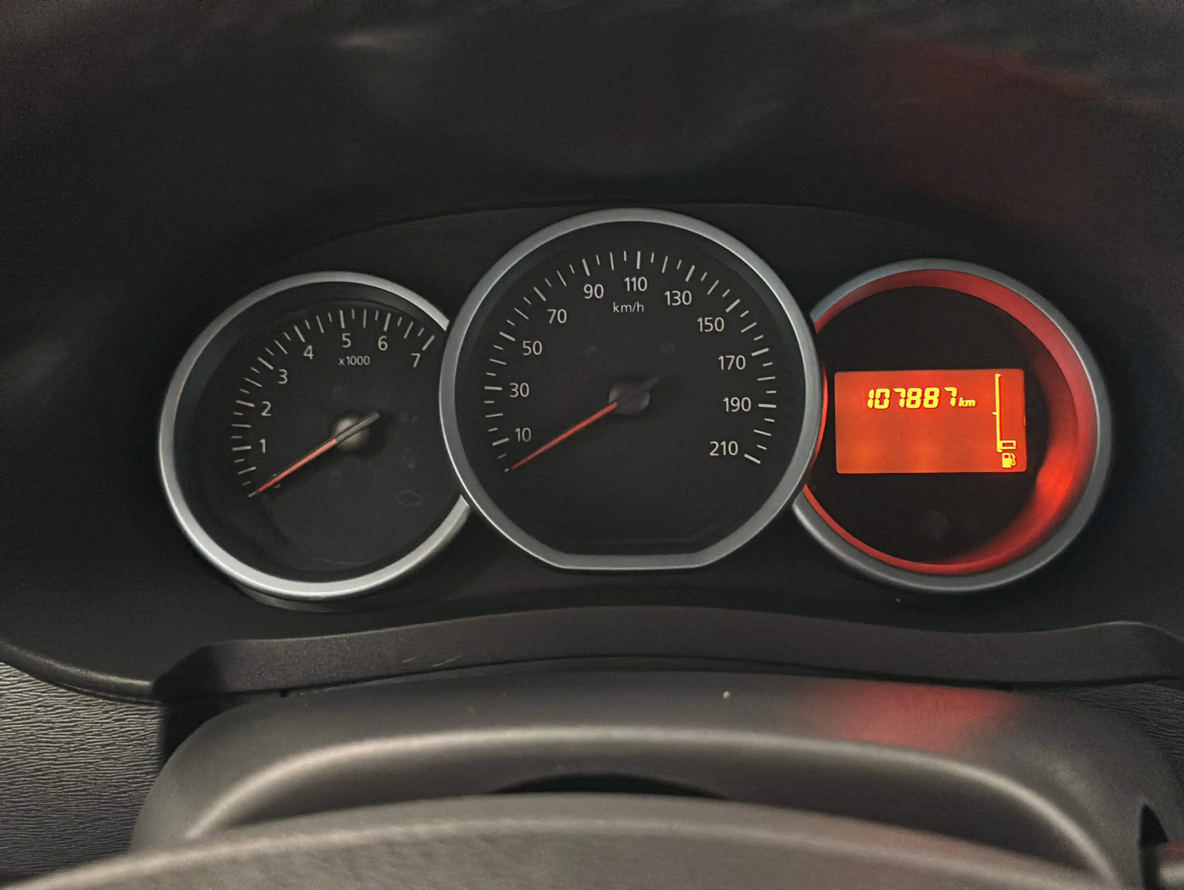 Dacia Lodgy 1.2 TCe Stepway|7 Sitze|Klima|Navi|ShZ|AHK — photo 11