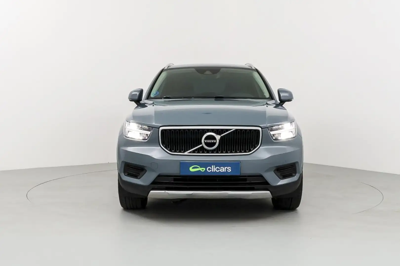 Volvo XC40 B3 Core Aut. Gris - 2