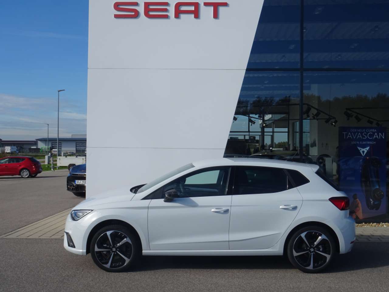 Seat Ibiza 2024 — Ibiza 1.0 TSI FR 115PS Navi ACC Sitzheizung Voll-L