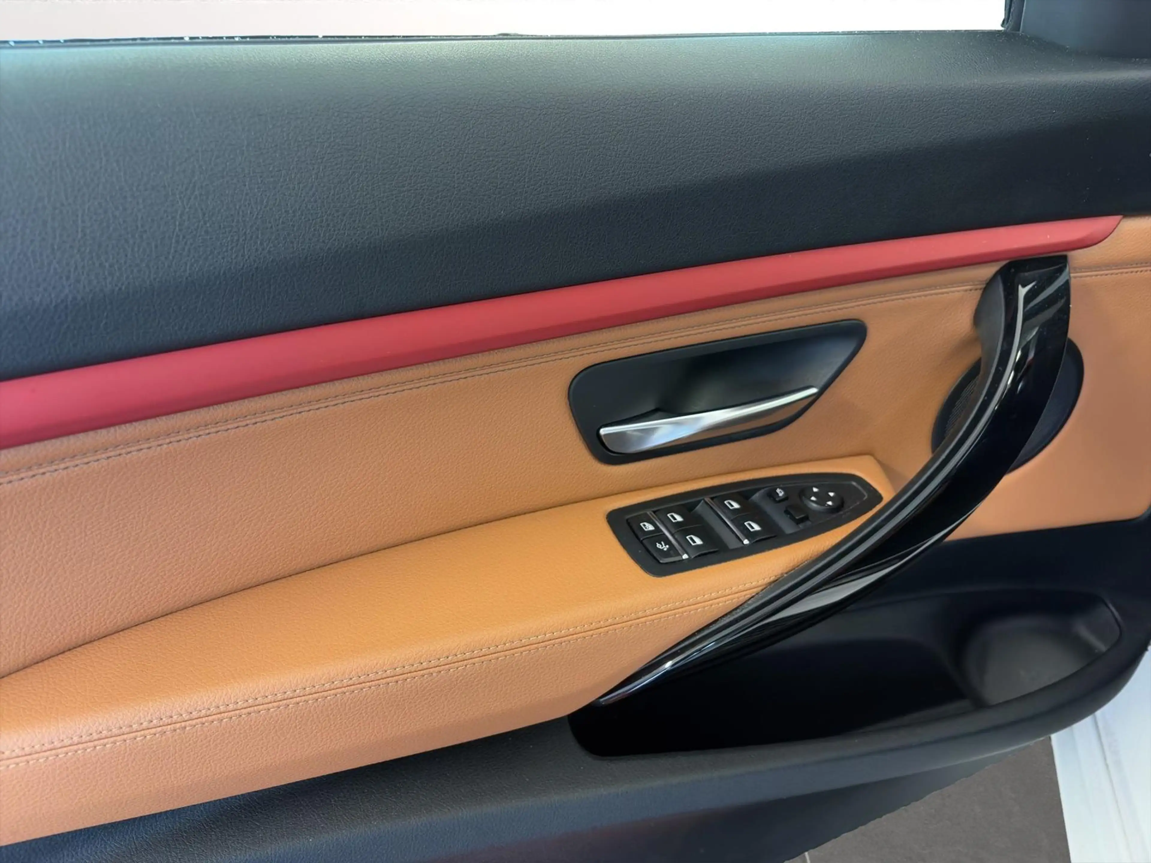 BMW 320 320d Sport L Pano Head-Up NaviProf Keyless — photo 14