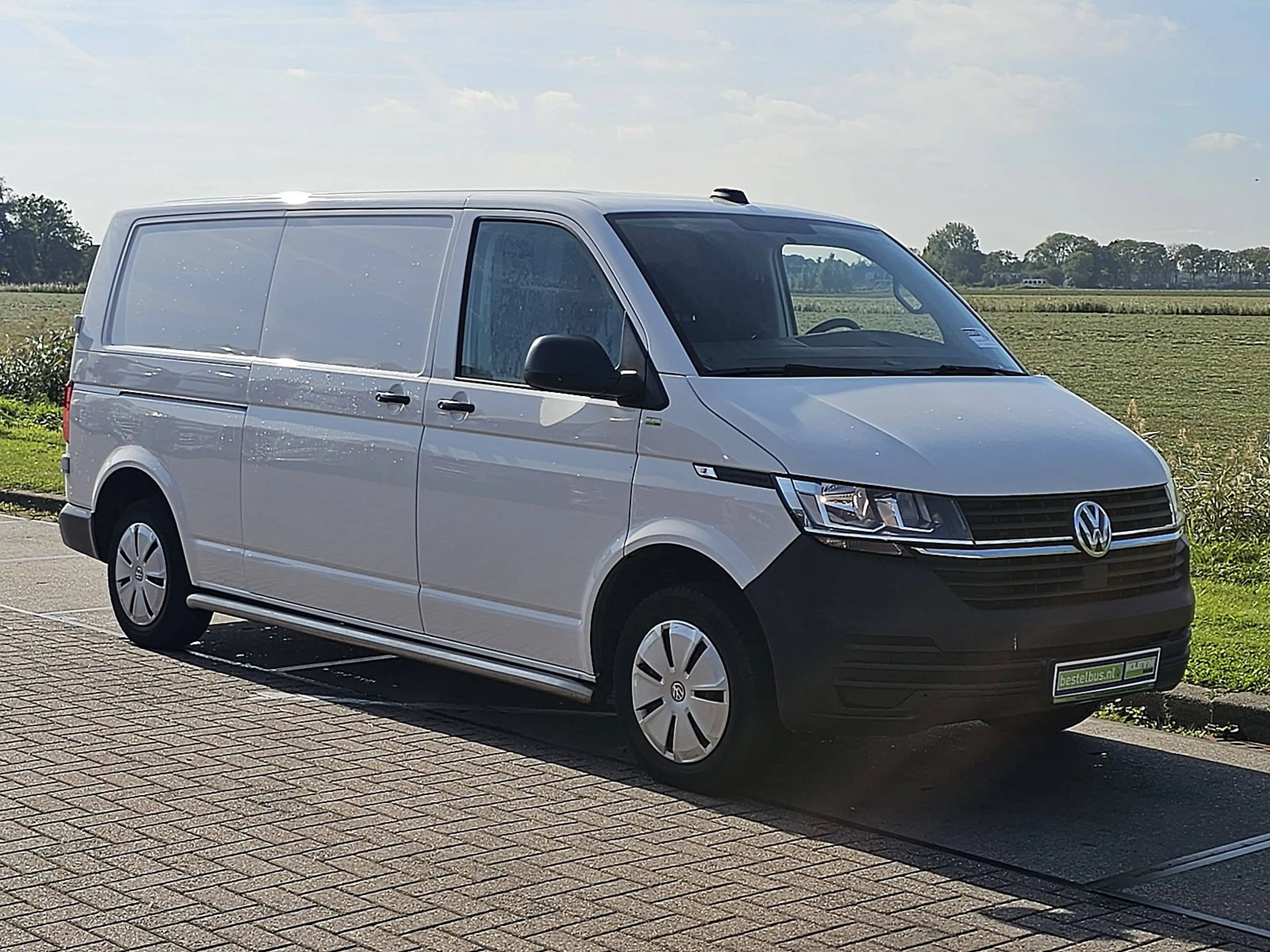 Volkswagen Transporter 2.0 TDI T6.1 L2 Carplay NAP! — photo 5