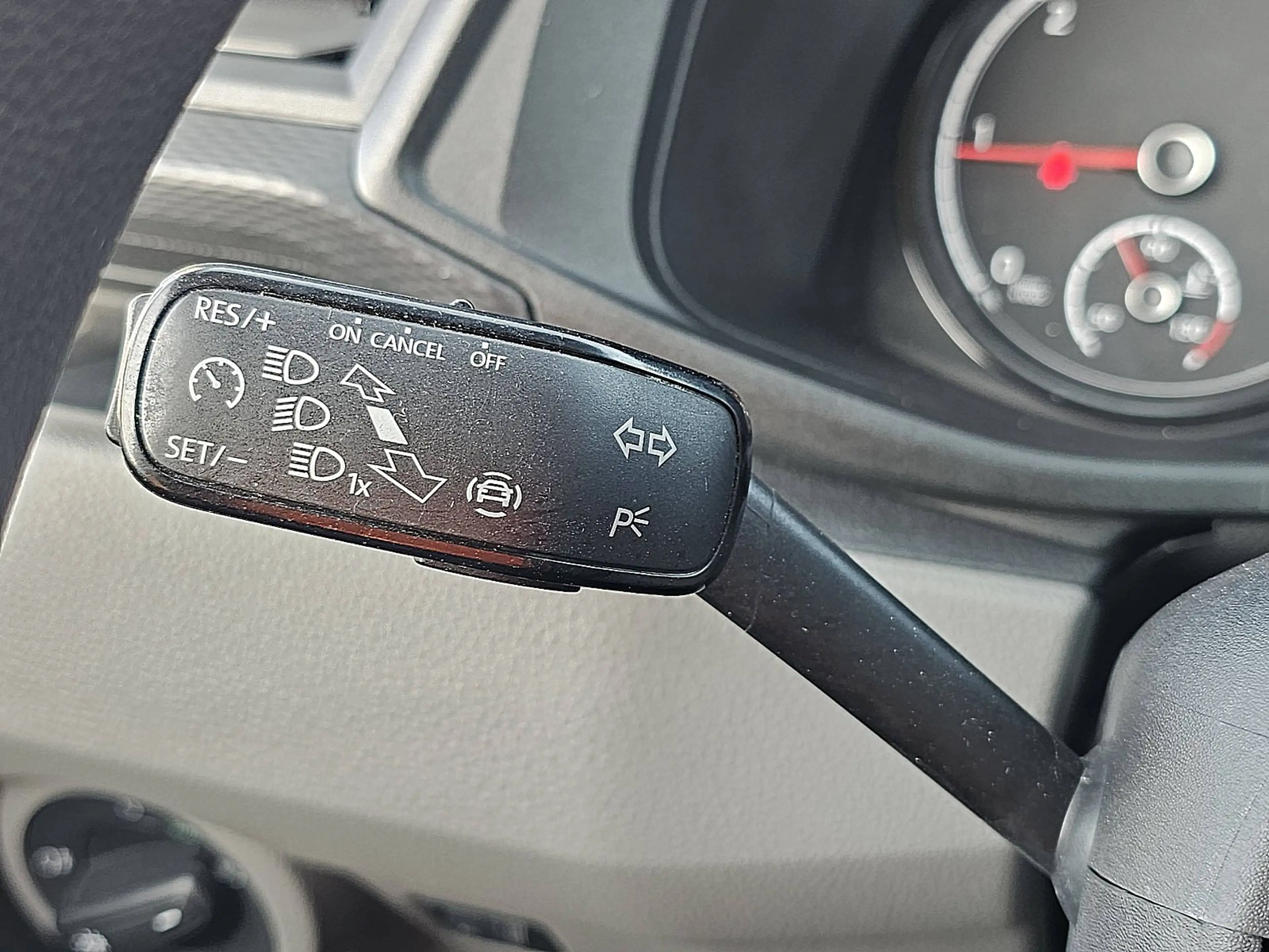 Volkswagen Transporter 2.0 TDI T6.1 L2 Carplay NAP! — photo 11
