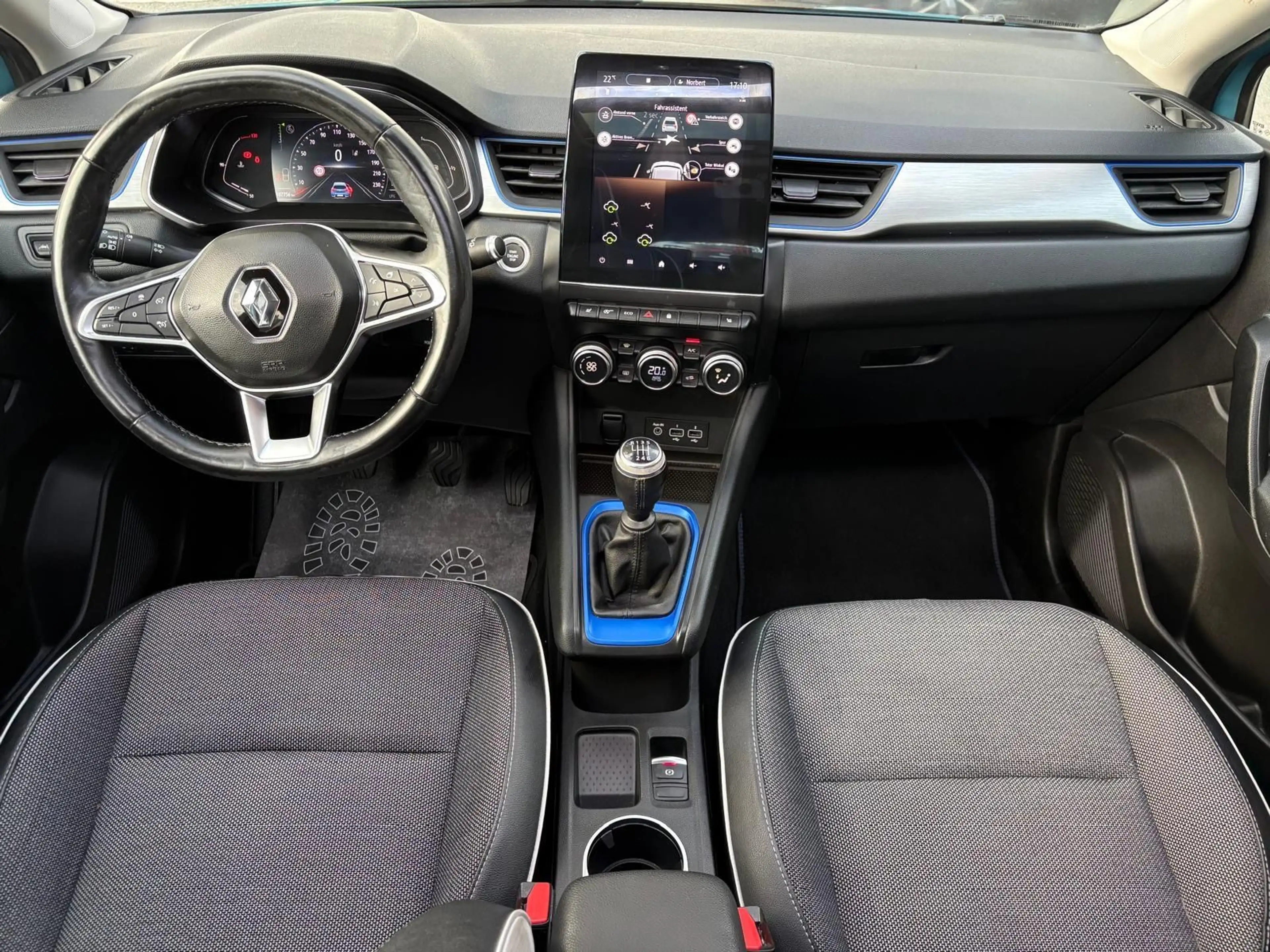 Renault Captur II Intens — photo 11