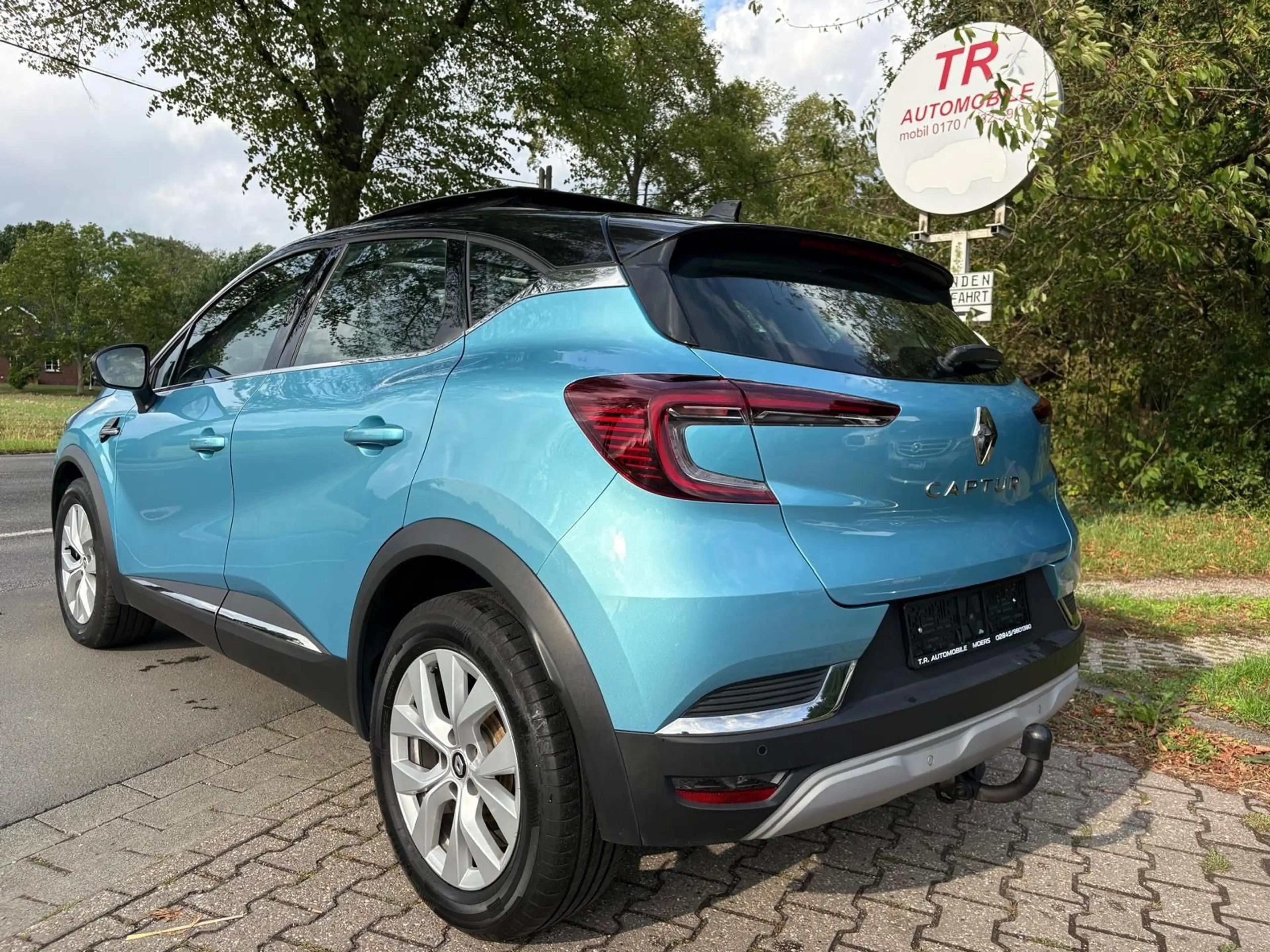 Renault Captur II Intens — photo 7