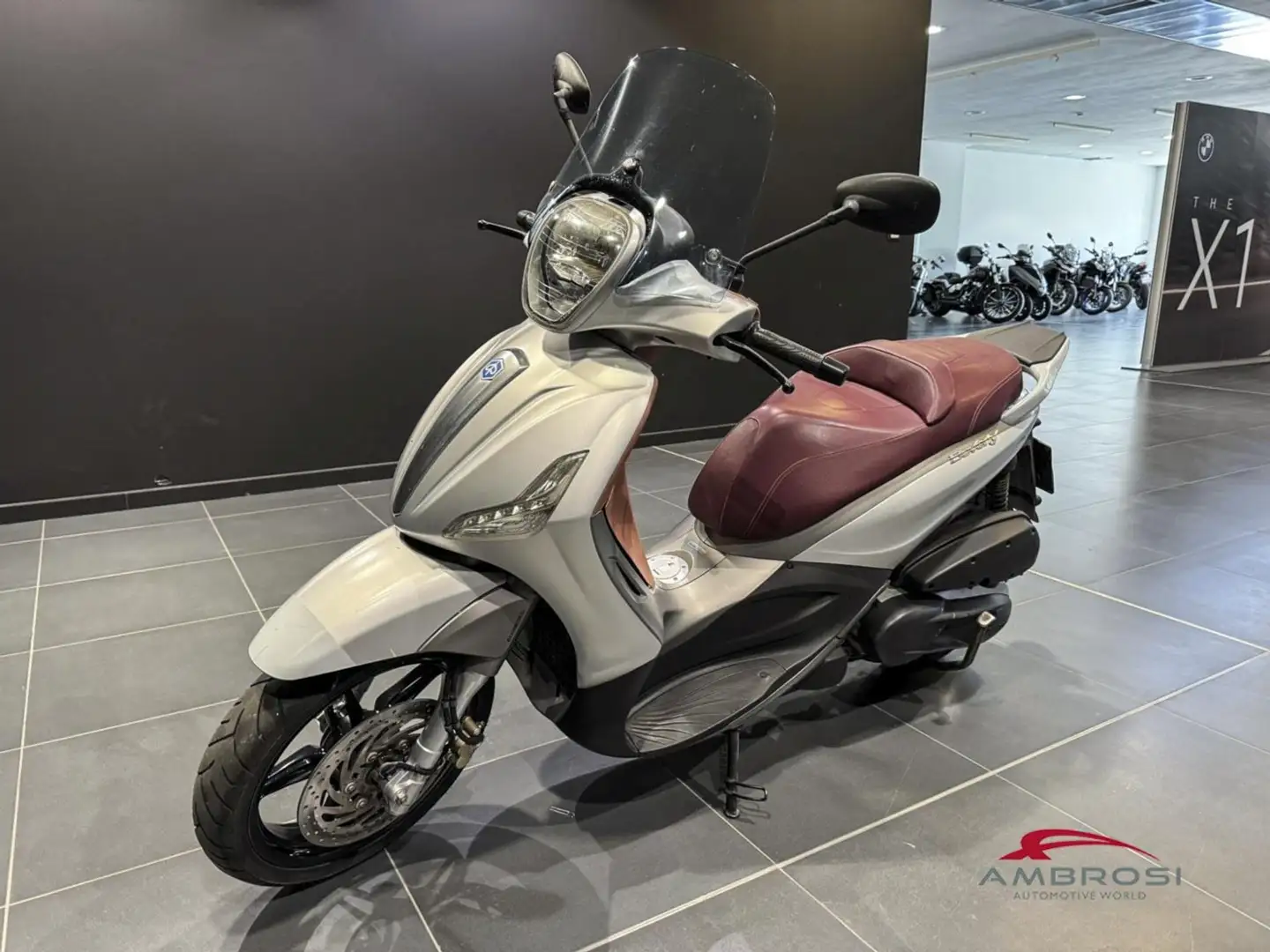 Piaggio Beverly 500 BEVERLY Grigio - 1