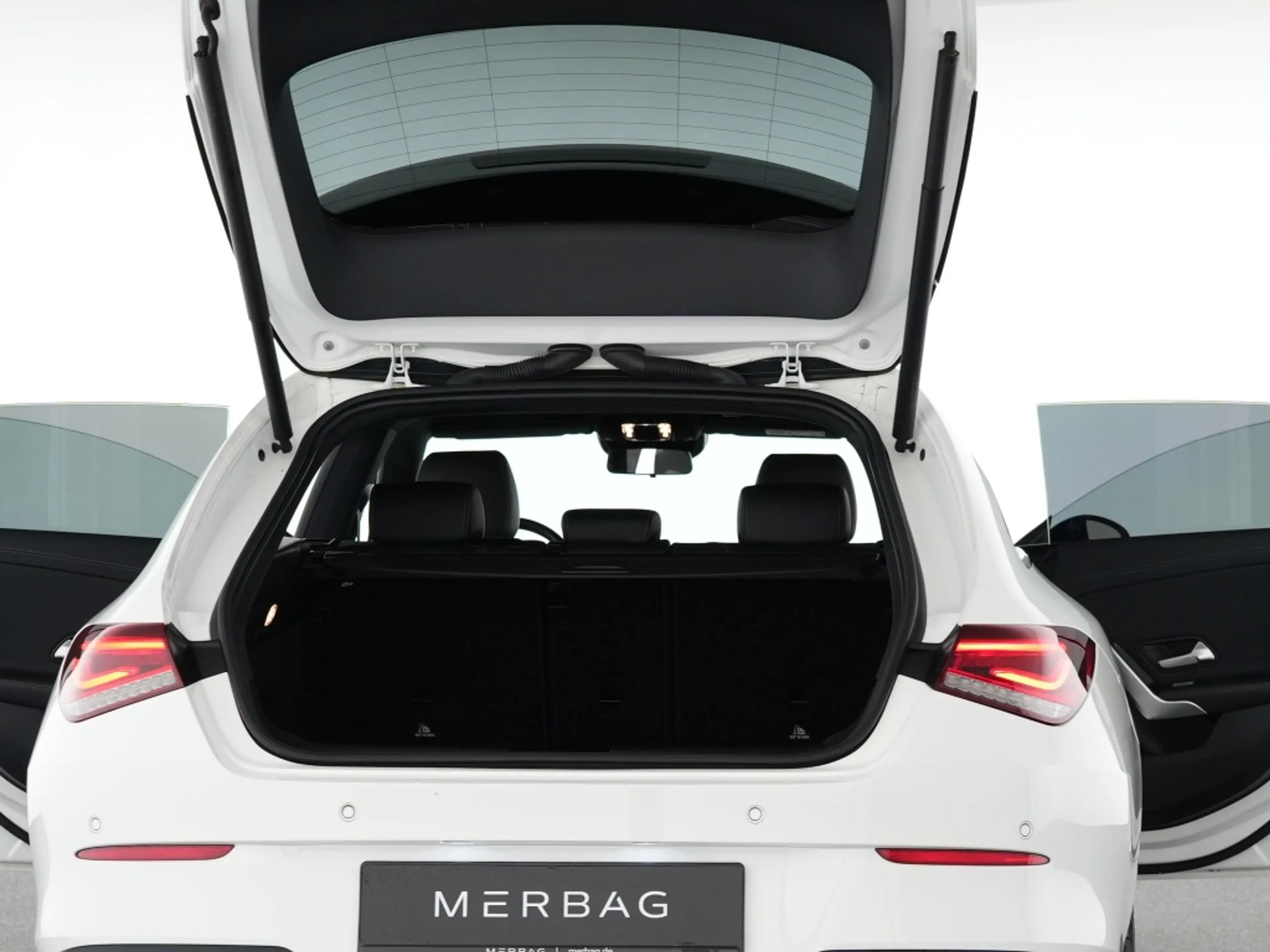 Mercedes-Benz CLA 250 SB Progressive AHK Automatik LED Kamera — photo 15