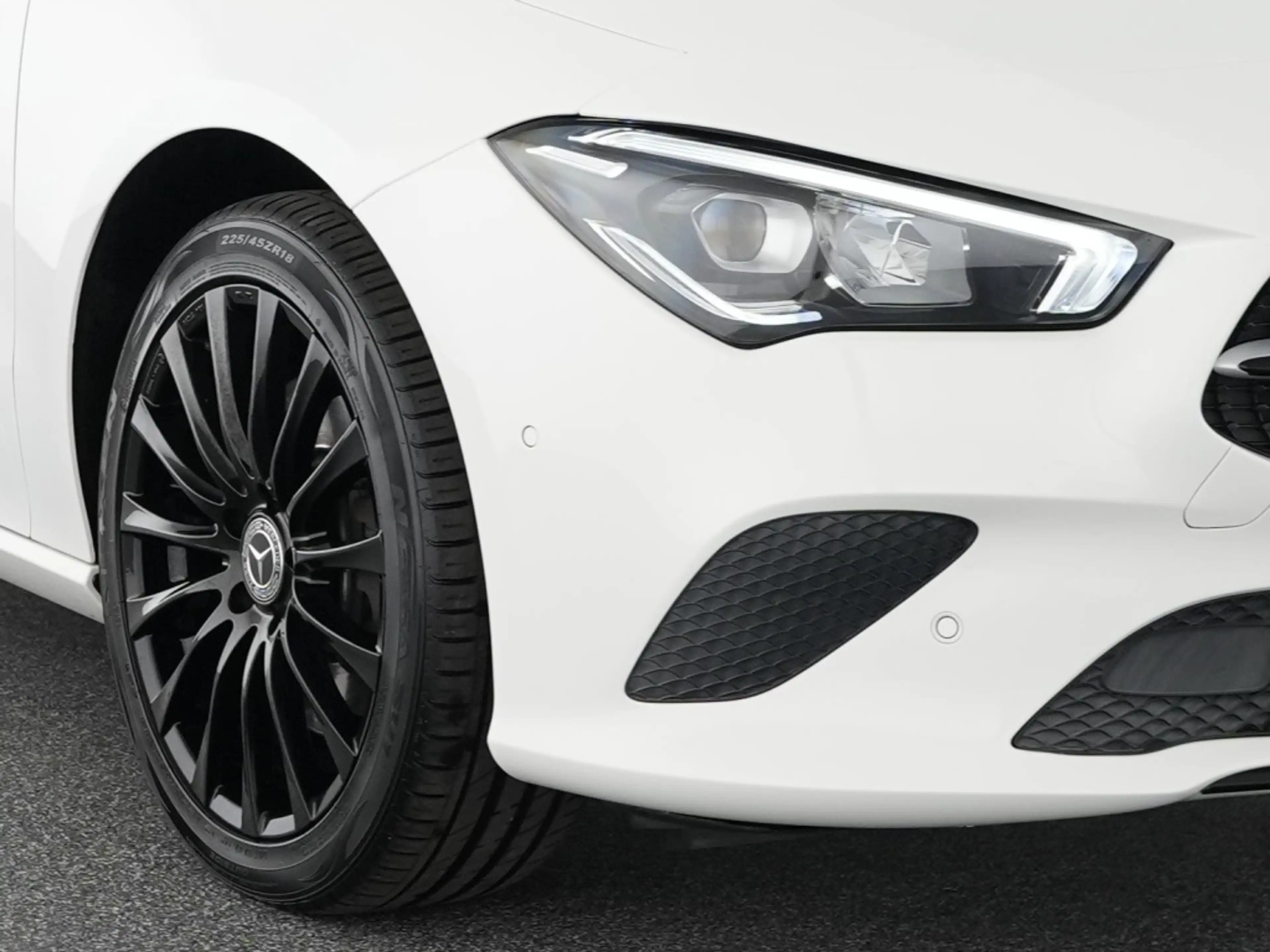 Mercedes-Benz CLA 250 SB Progressive AHK Automatik LED Kamera — photo 7