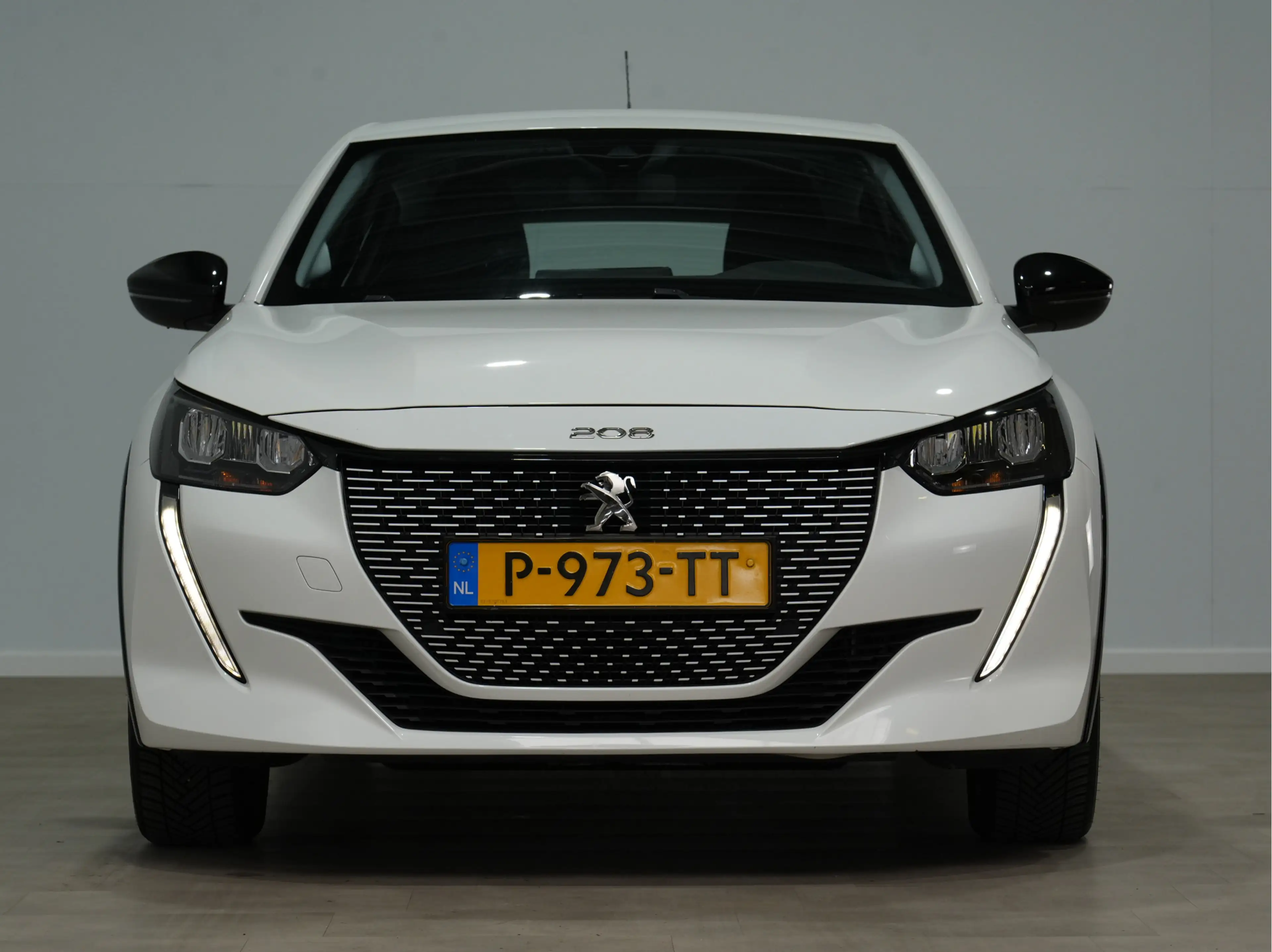 Peugeot e-208 EV Active Pack 50 kWh WM — photo 3