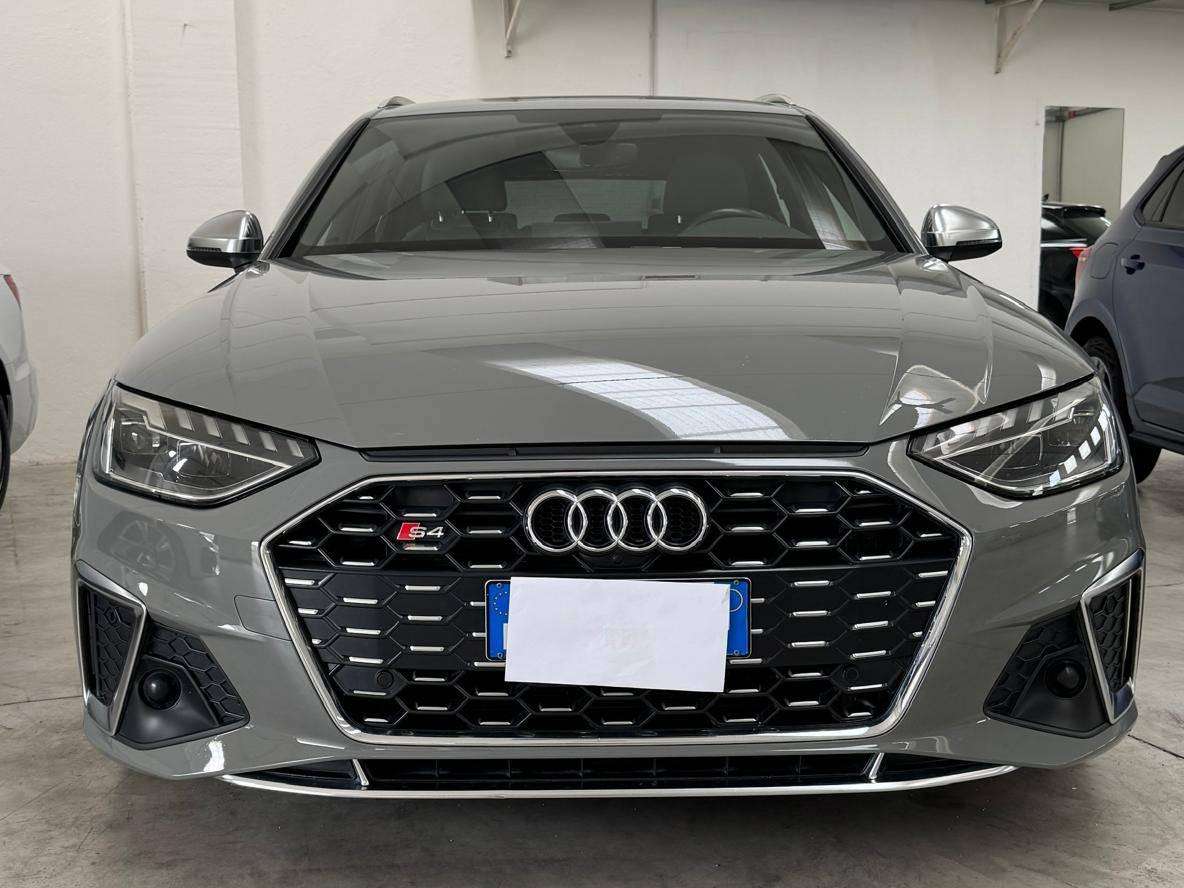 Audi S4