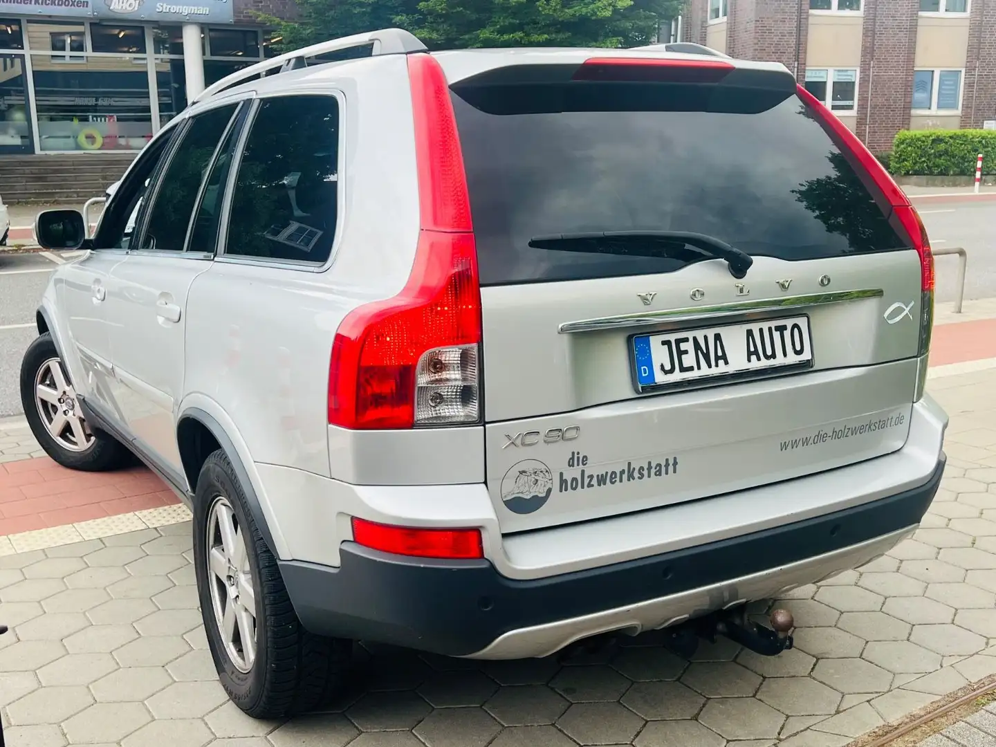 Volvo XC90 D3 Edition Geartronic 2WD 2Hand Tüv-12.26 Silber - 2