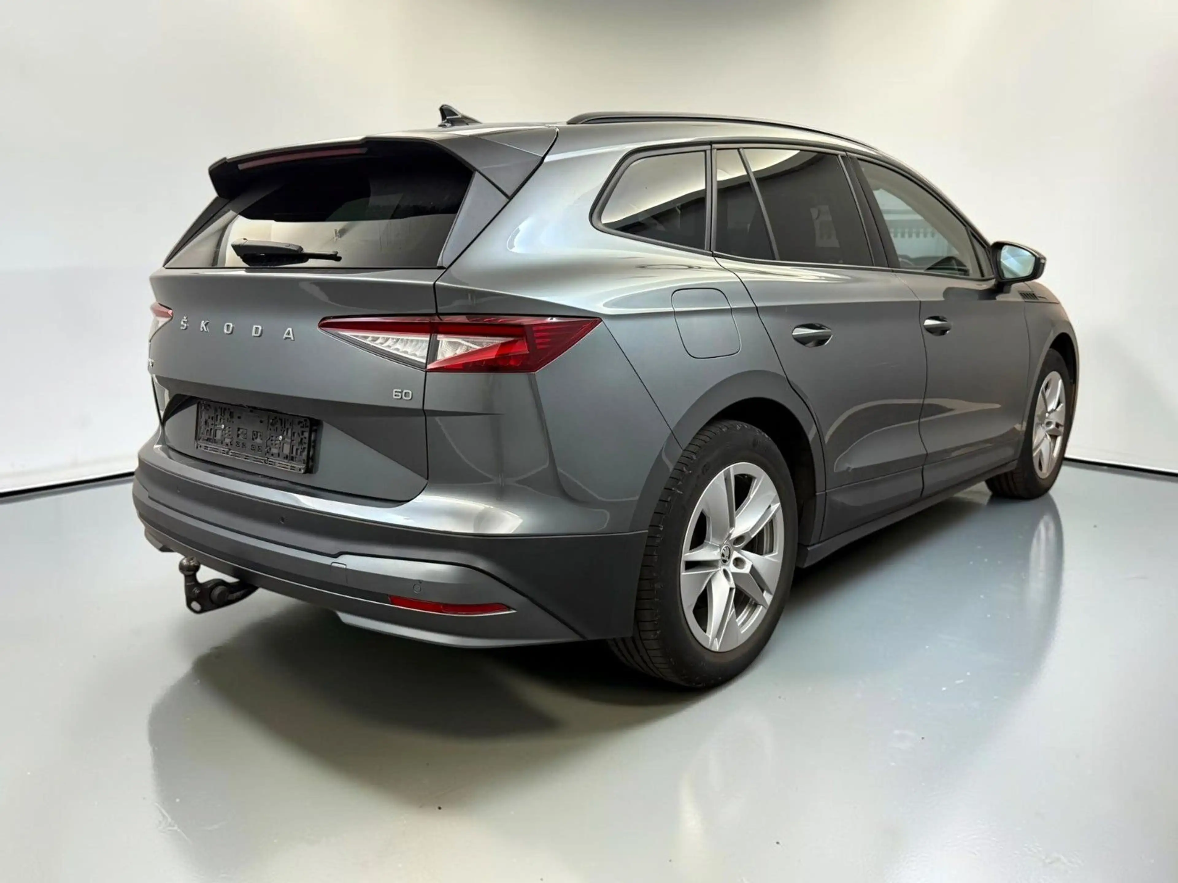 Skoda Enyaq 60 Loft*Pano*1.Hd*Scheckheft*ACC*AHK*PLUS — photo 7