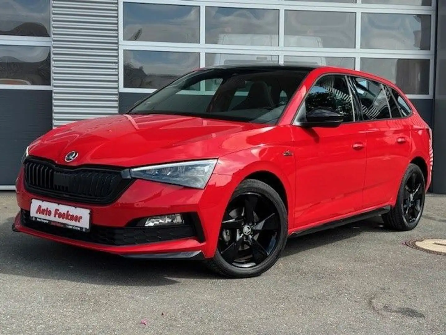 Skoda Scala 1.5 TSI Monte Carlo Pano Automatik Rot - 1