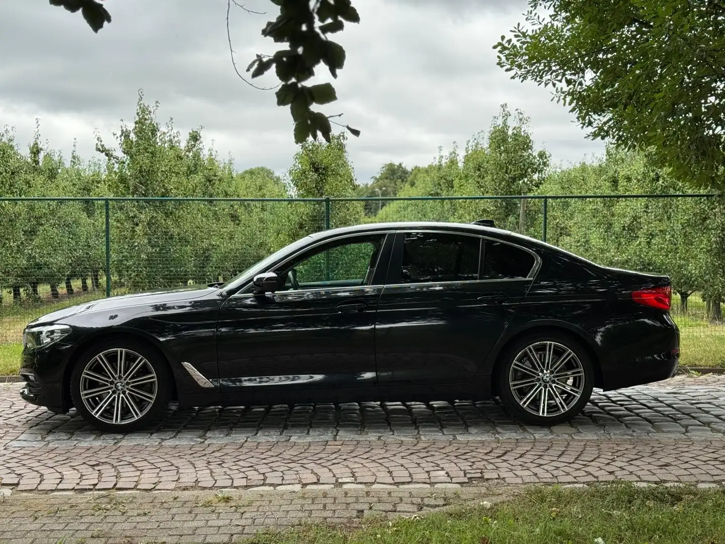 BMW 520 d * 190pk! * FULL HISTORIEK * 65000km! * CAMERA * Noir - 2