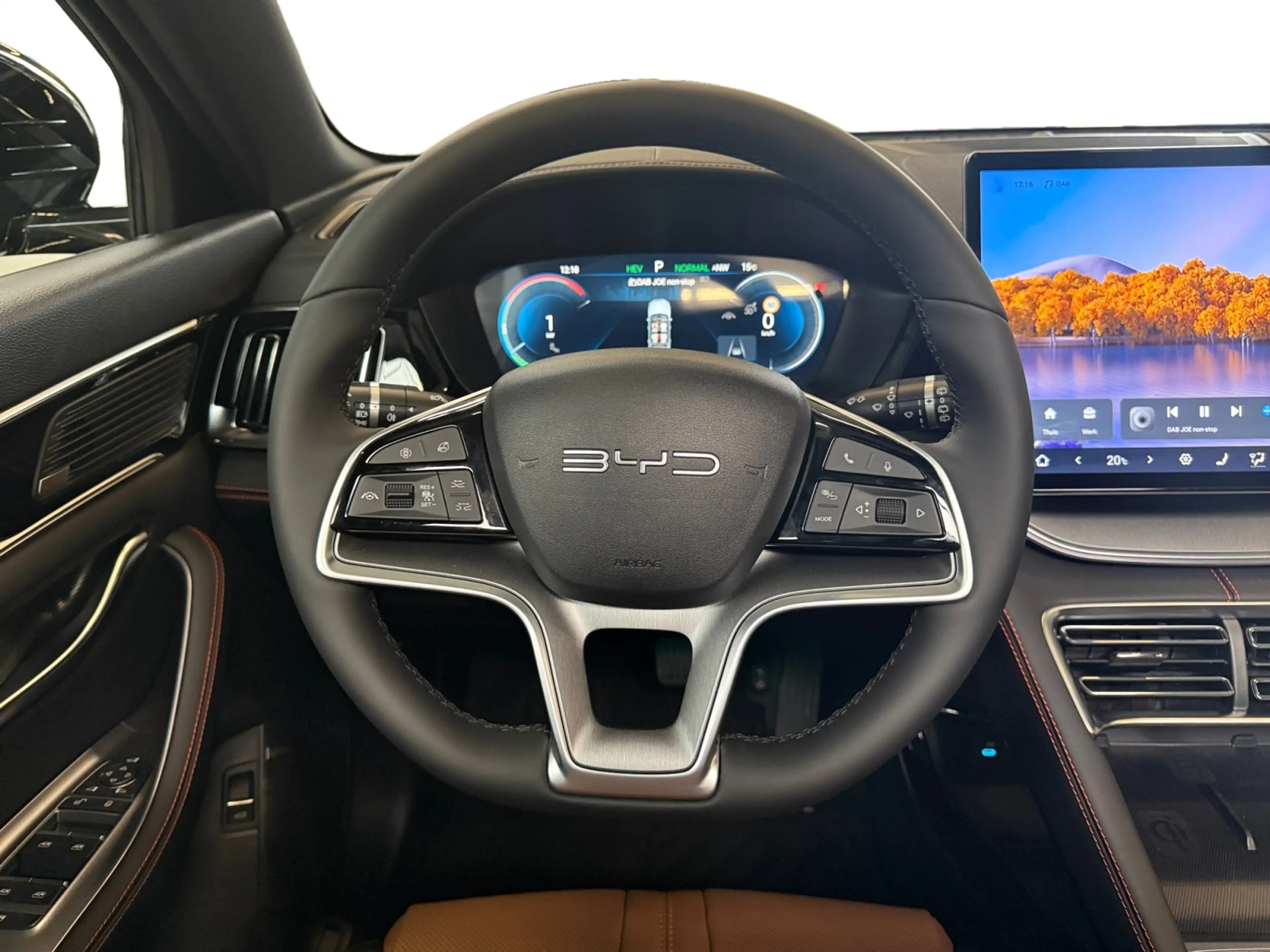 BYD Seal U 1.5 DM-i FWD Boost I PHEV I Panoramadak I 360 Came — photo 12