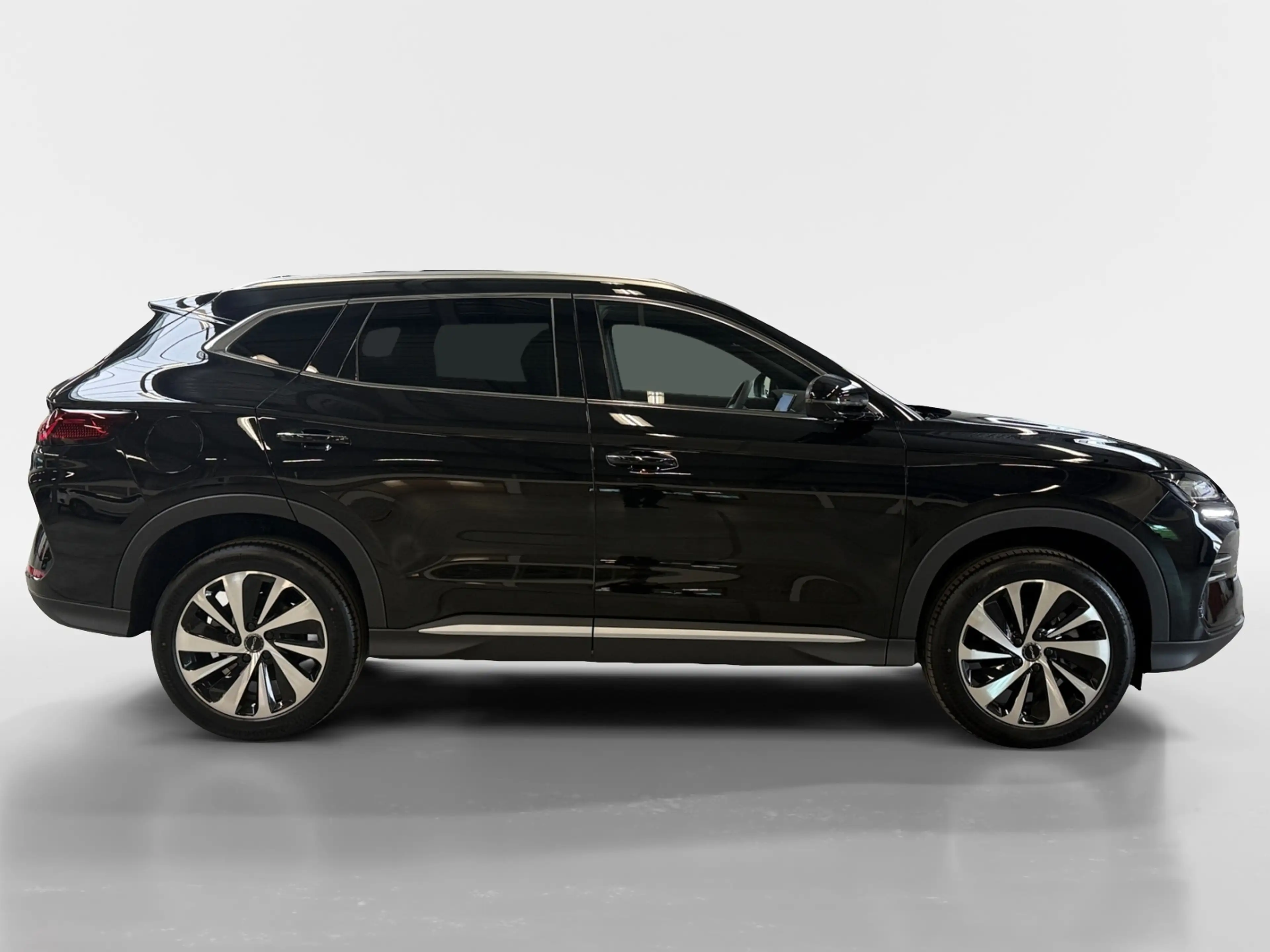 BYD Seal U 1.5 DM-i FWD Boost I PHEV I Panoramadak I 360 Came — photo 7