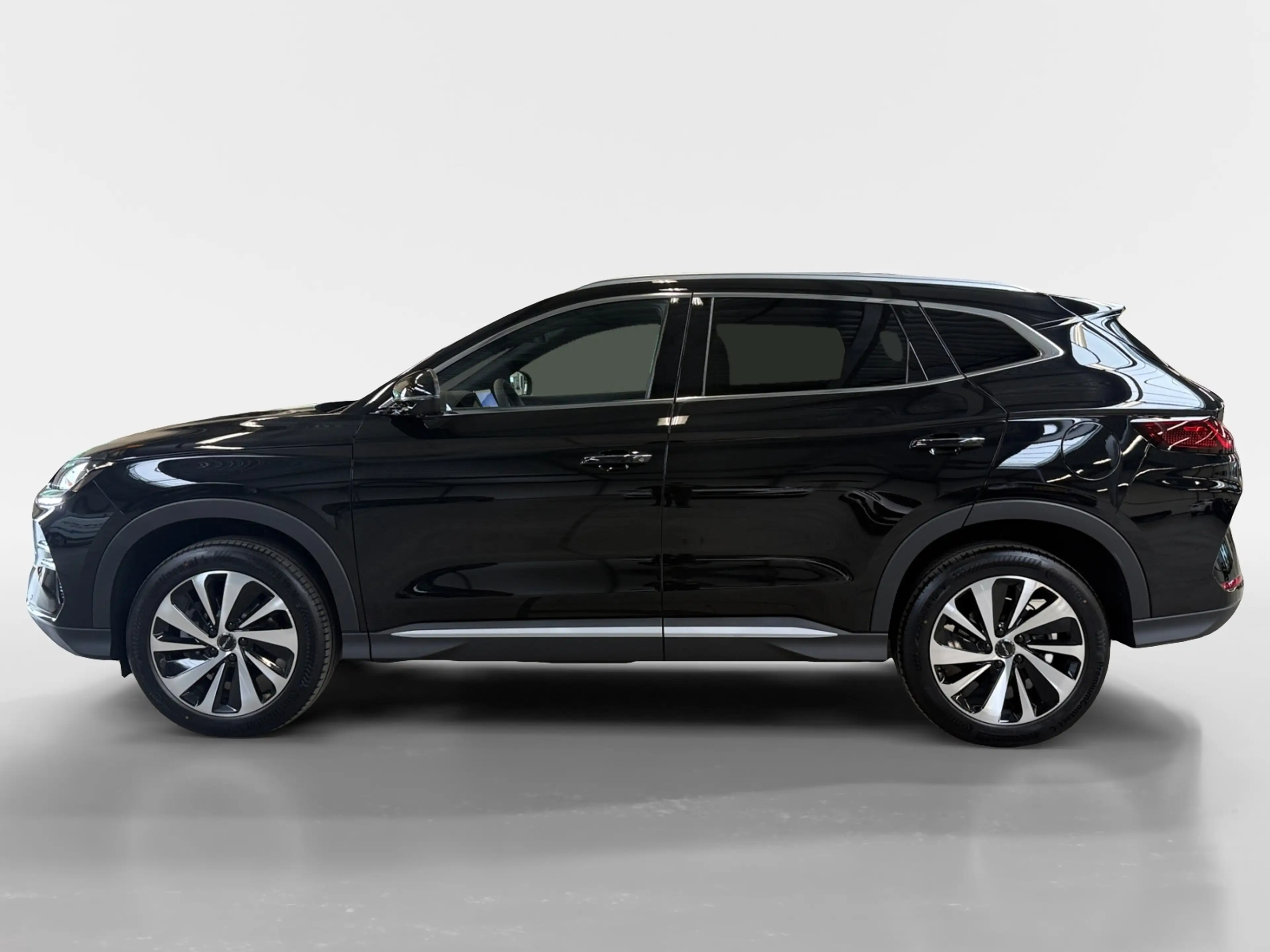 BYD Seal U 1.5 DM-i FWD Boost I PHEV I Panoramadak I 360 Came — photo 9