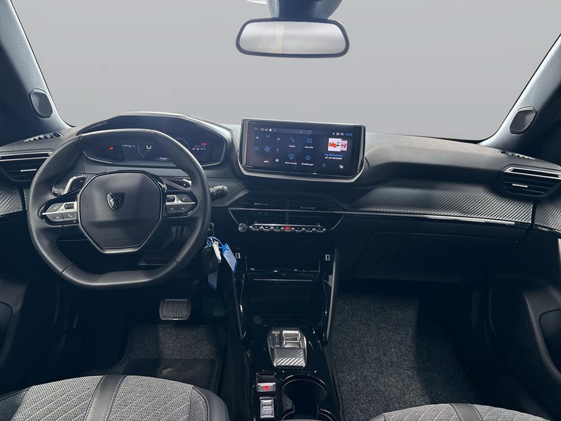 Peugeot 2008 1.2 PureTech 130 Allure — photo 9