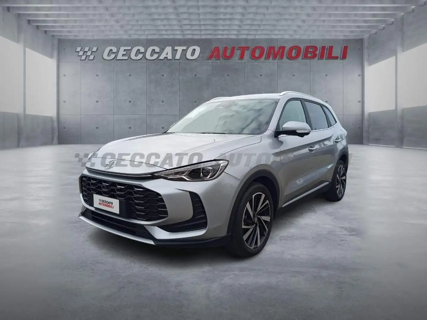 MG ZS ZS HEV LUXURY Silver Argento - 1