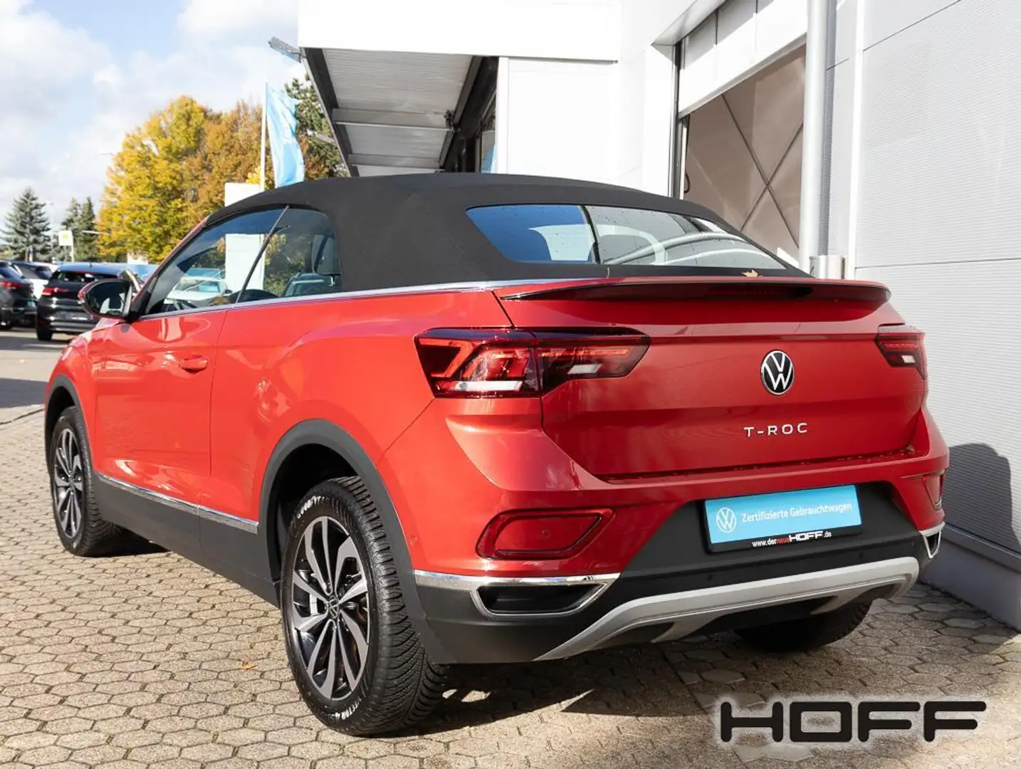 Volkswagen T-Roc Cabriolet 1.5 TSI Style Standheizung Navi LED Ansc Rot - 2