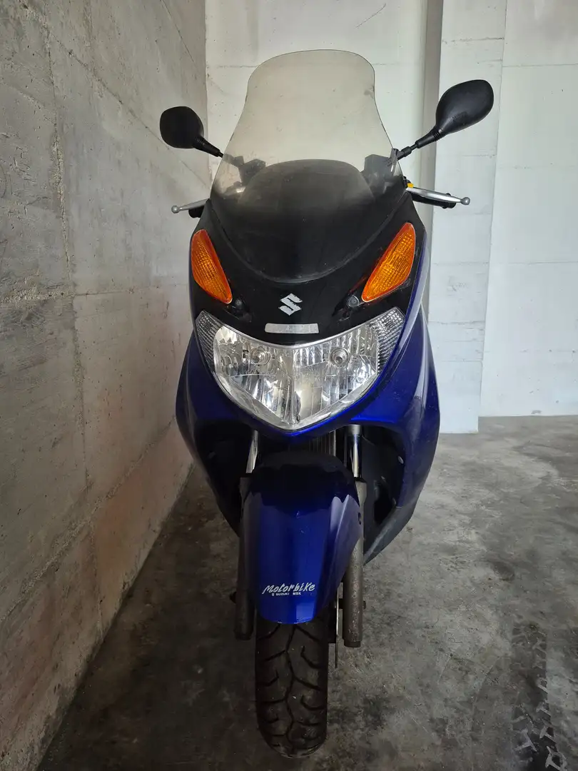 Suzuki Burgman 150 UH150 Modrá - 2