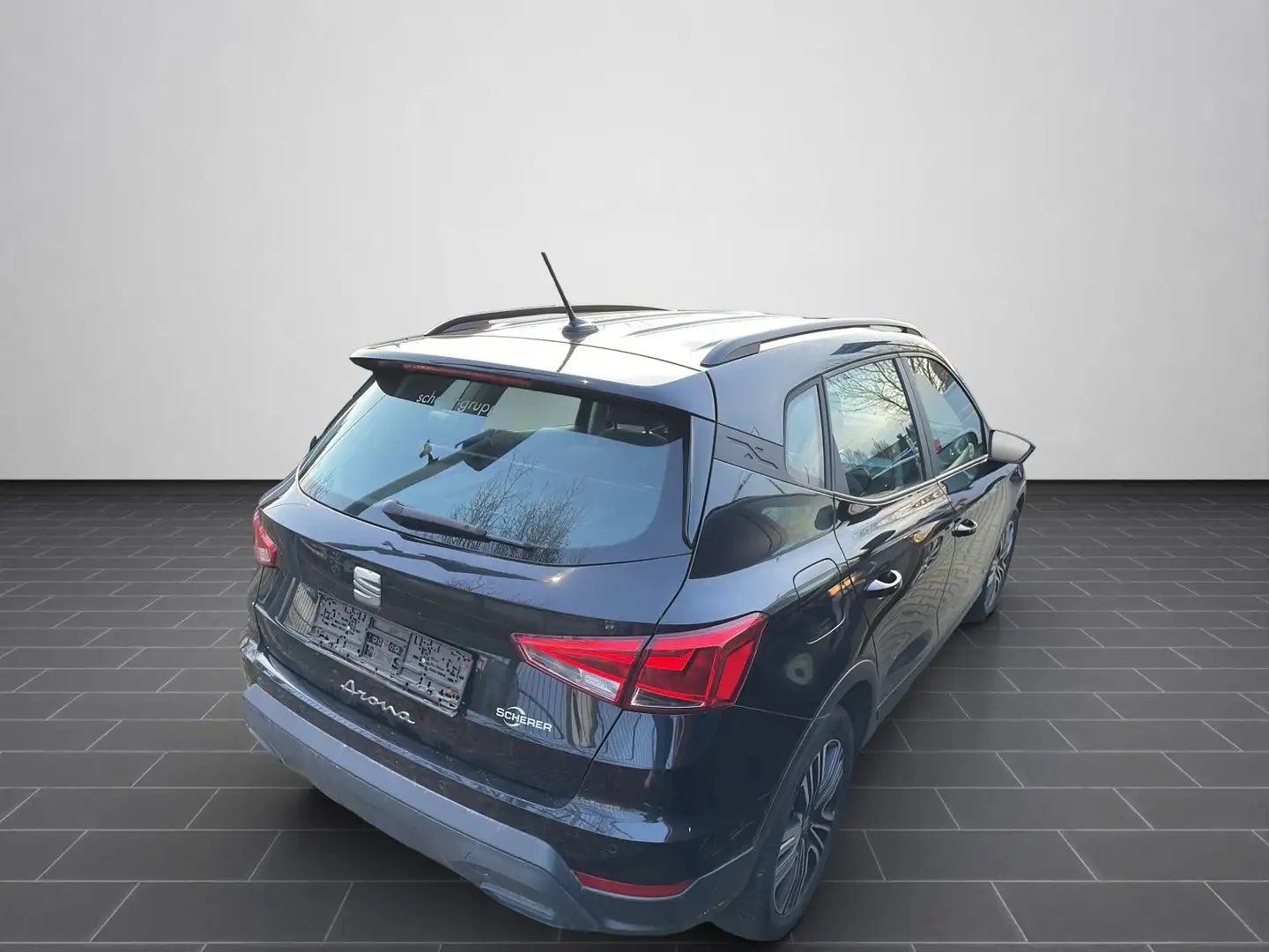 SEAT Arona 1,0 TSI DSG LED/App Connect/Sitzheizung vo Schwarz - 2