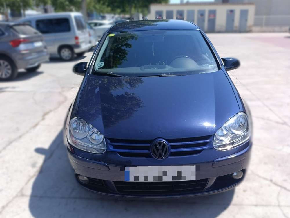 Volkswagen Golf 2.0 TDi 140 - foto 1