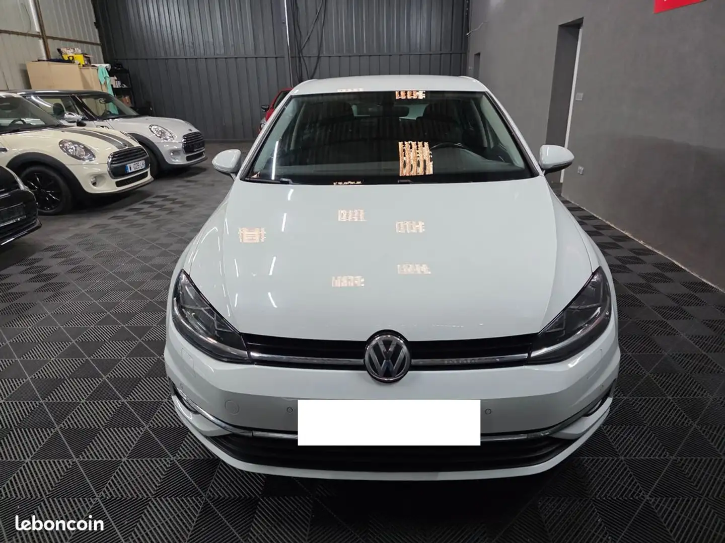 Volkswagen Golf VII 110ch Technology Sound Blanc - 2