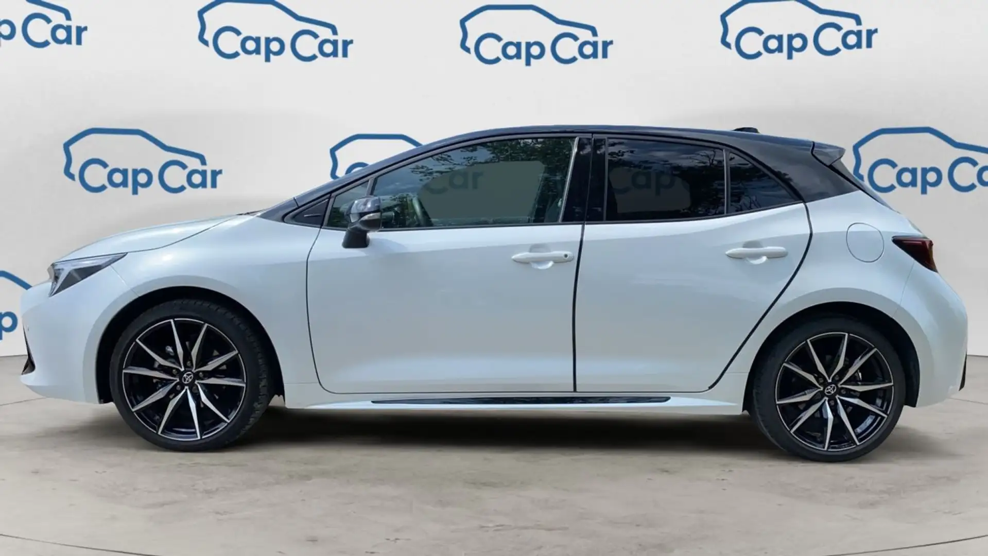 Toyota Corolla 1.8 VVT-i 140 Hybrid CVT GR Sport - Entretien cons Blanc - 2