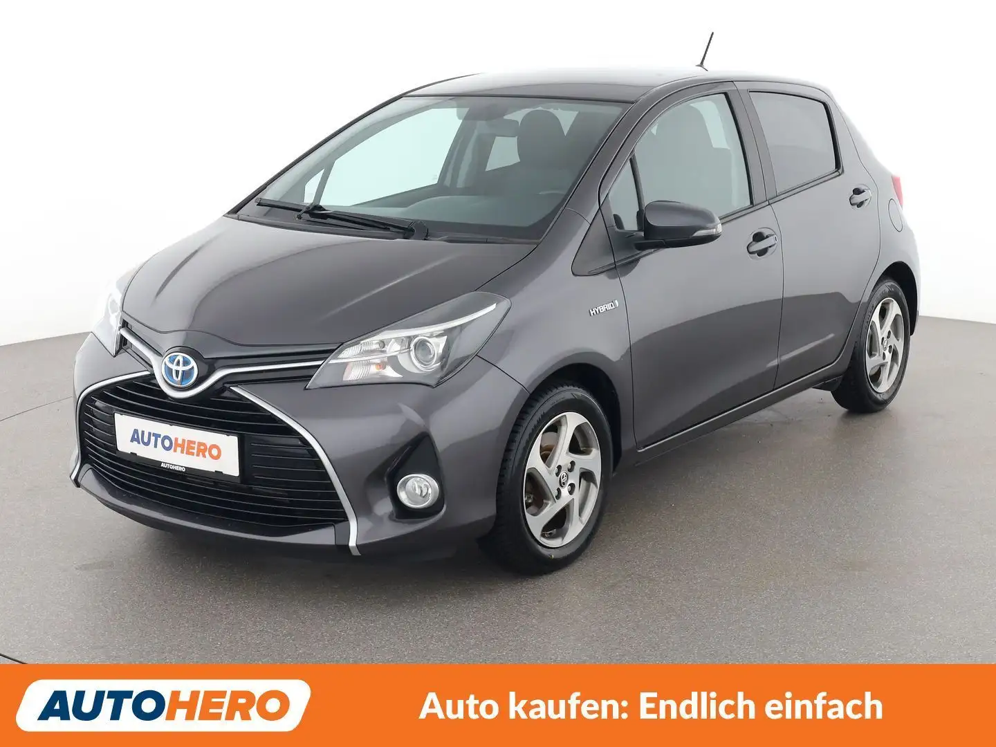 Toyota Yaris 1.5 Hybrid Active Grau - 1