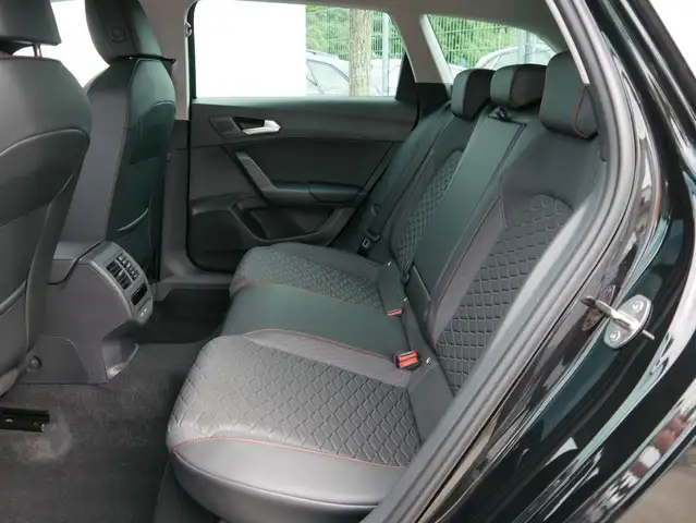 Seat Leon Leon view 6