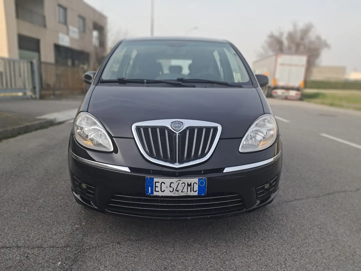 Lancia MUSA 1.4 16v Platino ecochic Gpl - 2