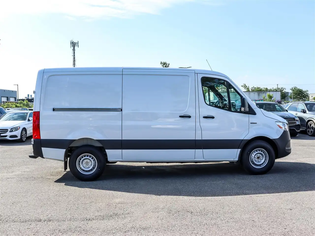 Mercedes-Benz eSprinter снимка Mercedes-Benz eSprinter