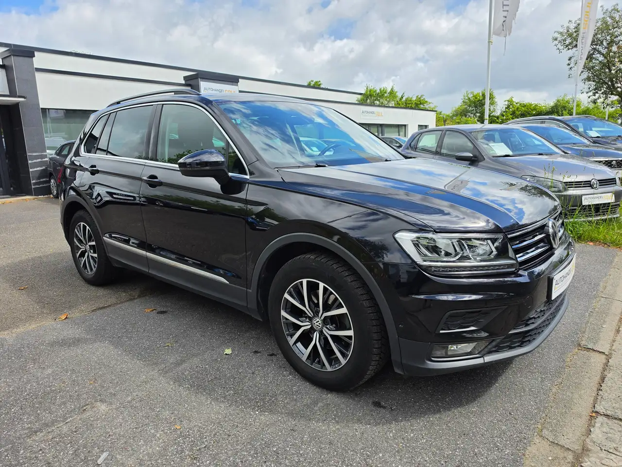 Volkswagen Tiguan 1.5TSi 8/2020, 83.680km, Full Option, 12m Garantie, миниатюра 2