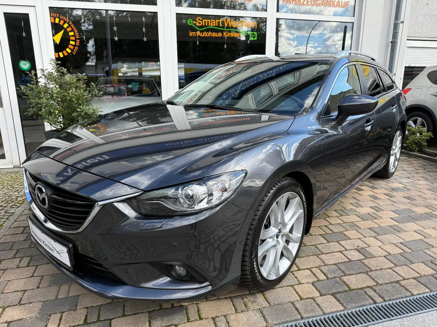 Mazda 6 Kombi Sports-Line AHK/SHZ/PDC/NAVI/GARANTIE Grau - 1
